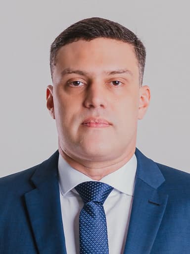 Retrato de André Medeiros